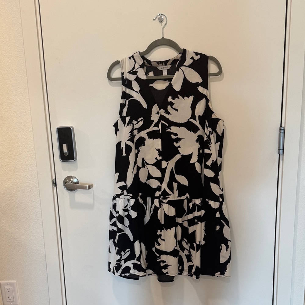Nine West Black and White Floral Mini Dress
